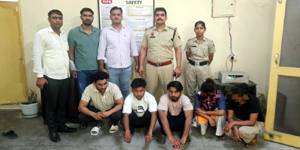 क्रेडिट कार्ड बंद करने के बहाने ठगी करने के मामले में साइबर थाना बल्लभगढ ने 2 महिला सहित 5 आरोपियों को किया गिरफ्तार